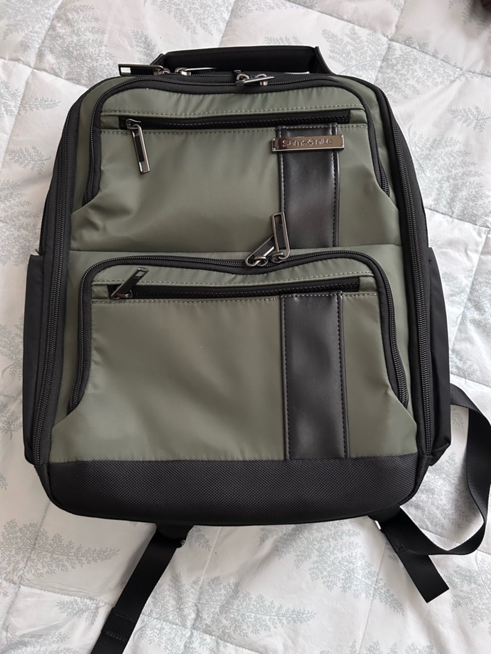 Samsonite Olive Green and Black Men’s Backpack with Front Organizer
